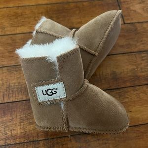 Newborn baby Uggs boots XS